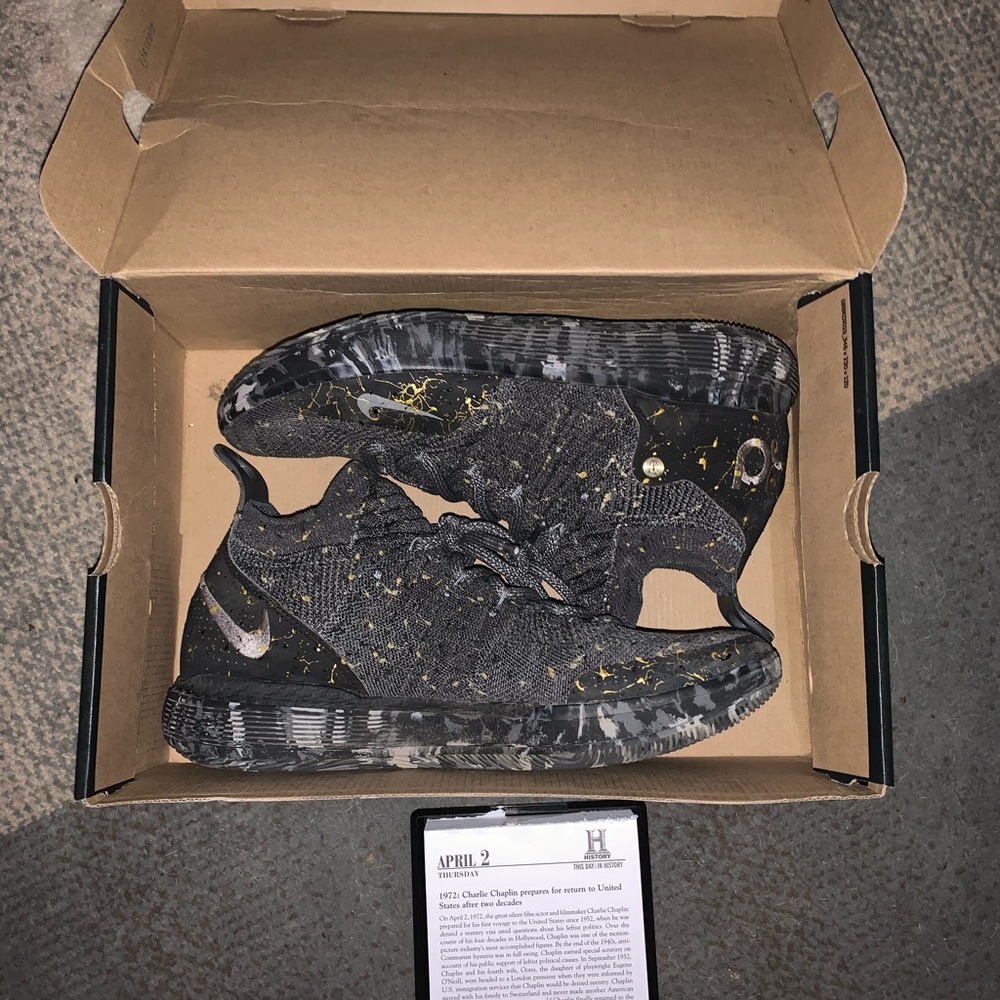 Kd 11 ‘gold splatter’ sz 10